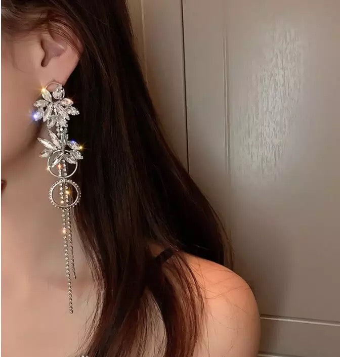 Rabia Cocktail Earrings