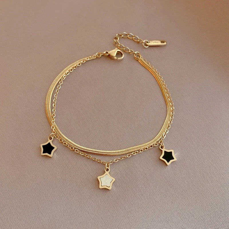 Chloe Star Necklace & Bracelet Set