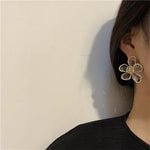 Load image into Gallery viewer, Ramila Floral Earrings
