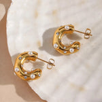 Load image into Gallery viewer, Twisha Pearl C Earrings
